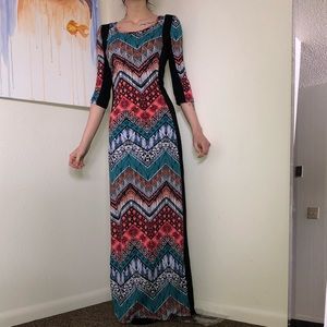 Maxi dress fun print